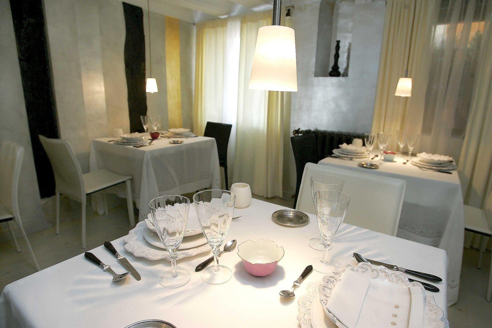 Hotel Boutique Valle De Oca Villanasur-Río de Oca Εξωτερικό φωτογραφία